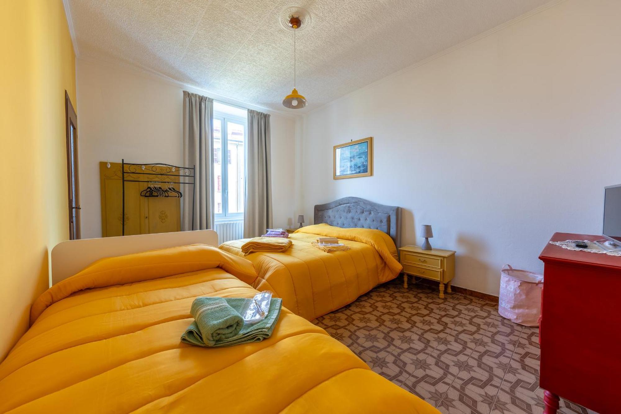 Casa Vacanza Dimora Vincenza Луїно Екстер'єр фото