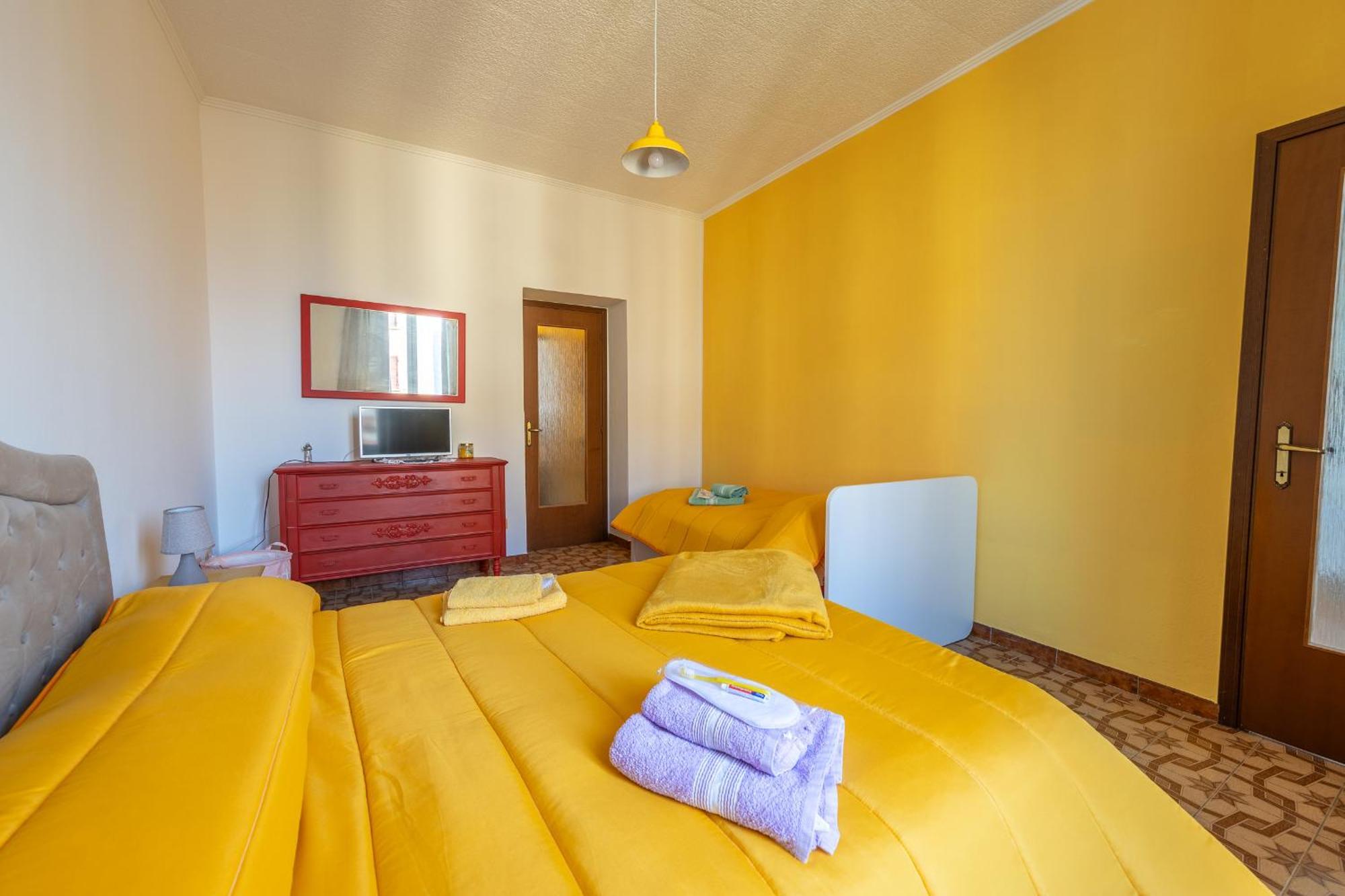 Casa Vacanza Dimora Vincenza Луїно Екстер'єр фото